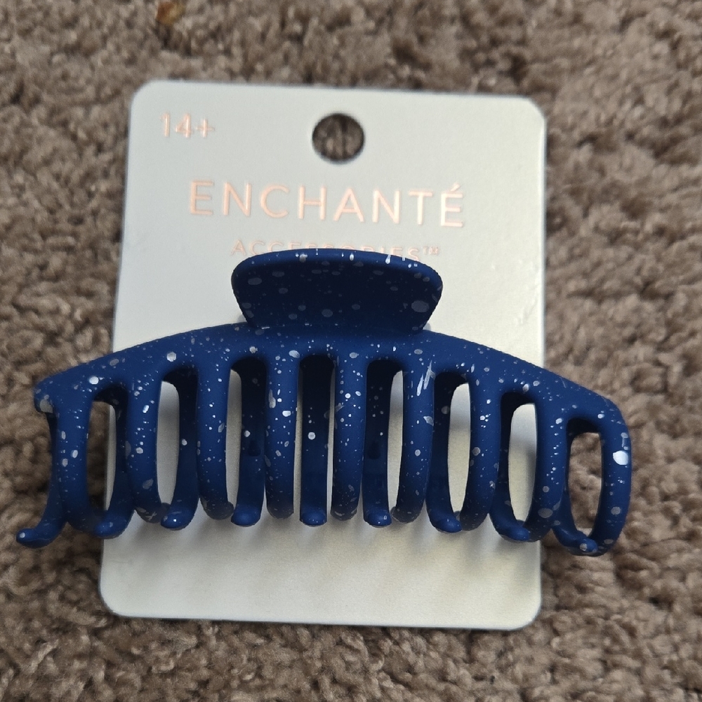 Hair Claw Add On Gift Cottage Minimalist Work Wear Teacher Modest New With Tag
